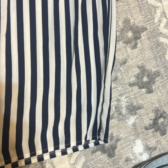 Wide leg pants size S❤️❤️❤️ - Picture 3 of 3